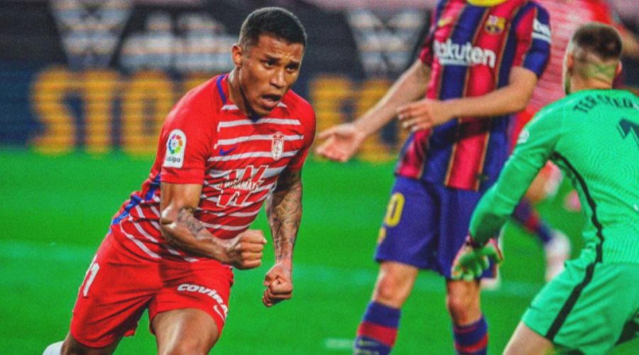 Darwin Machís castigó al FC Barcelona